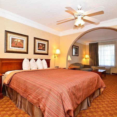 Best Western Hawkinsville Inn & Suites Phòng bức ảnh