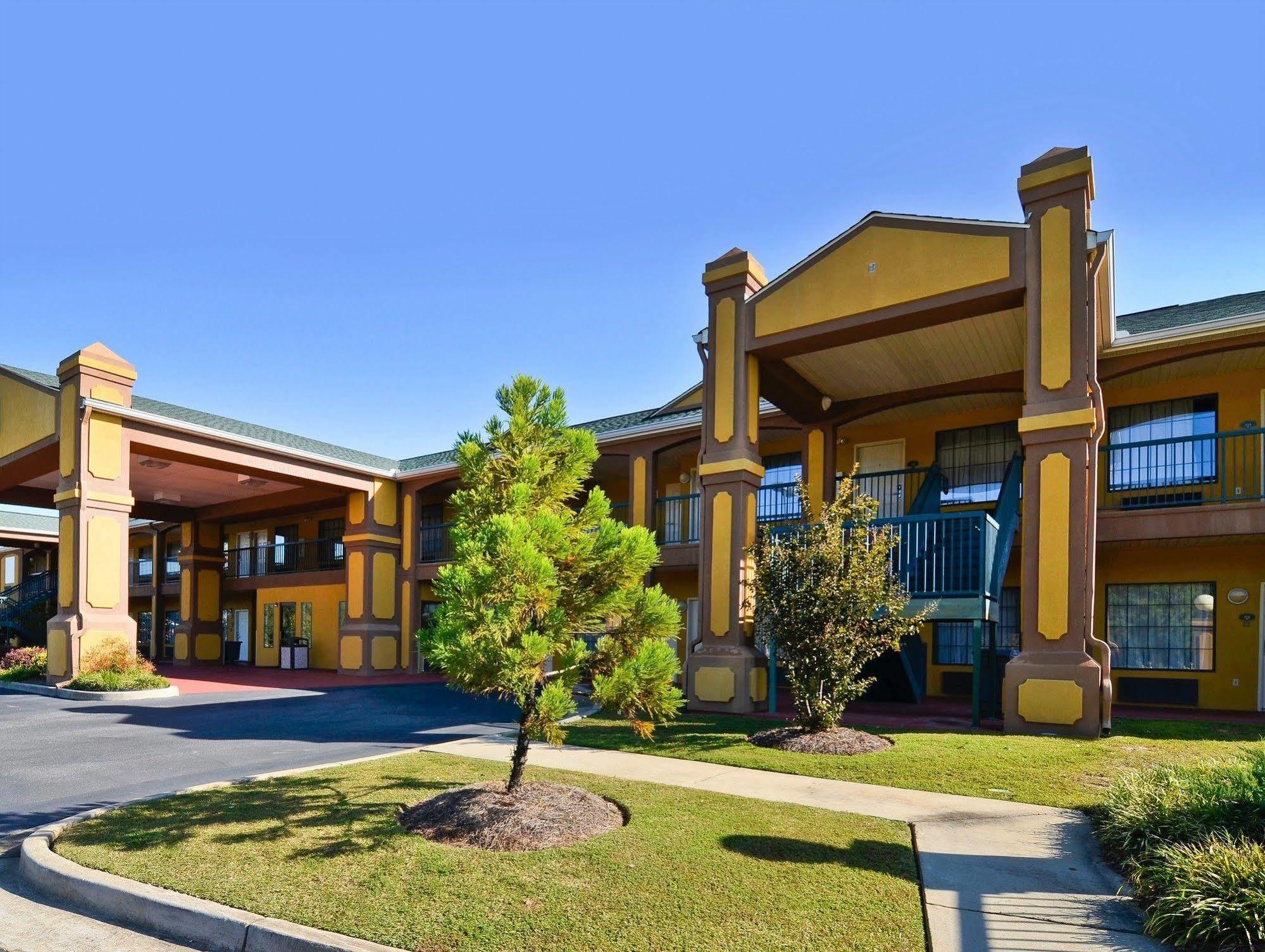 Best Western Hawkinsville Inn & Suites Ngoại thất bức ảnh