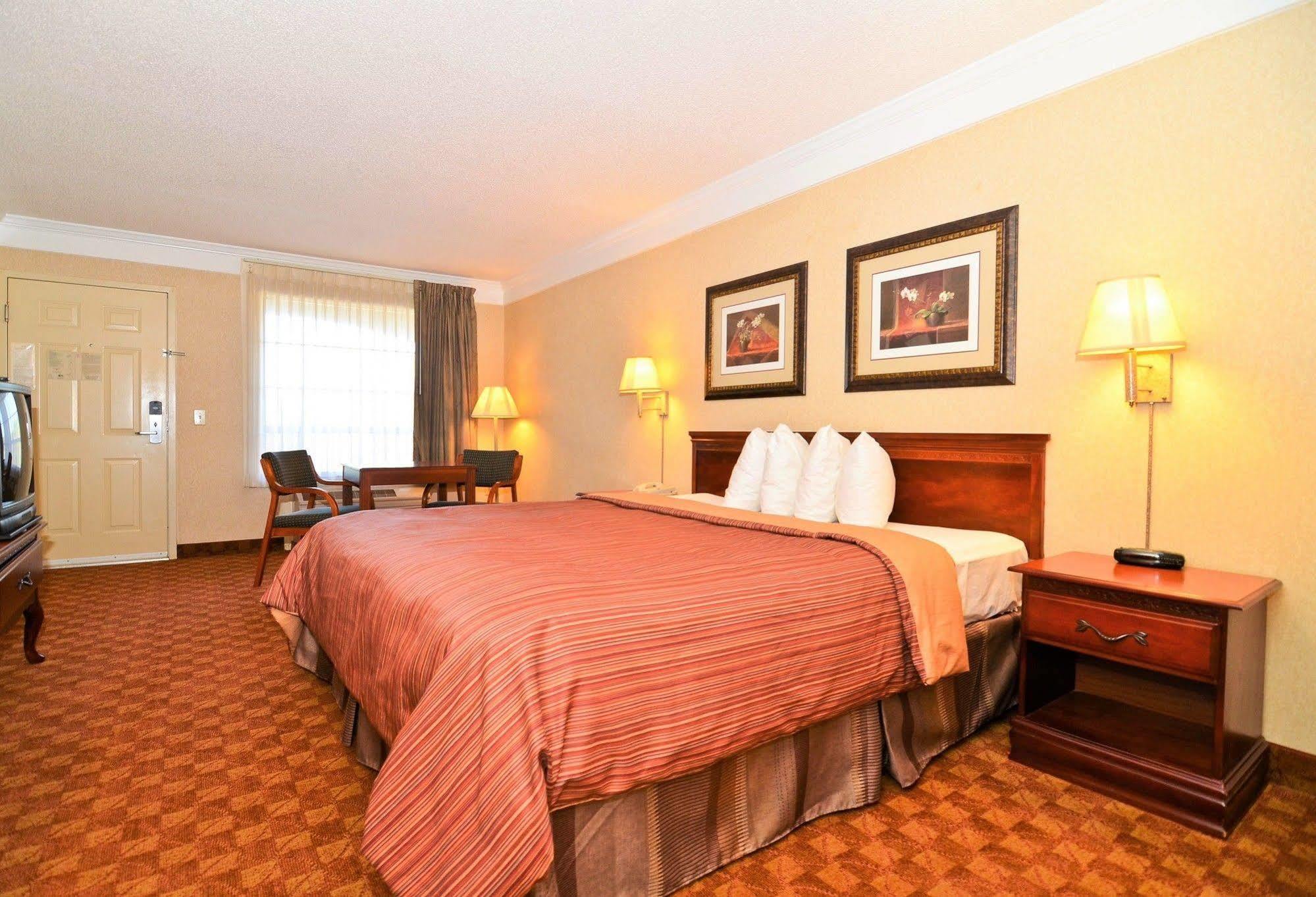 Best Western Hawkinsville Inn & Suites Ngoại thất bức ảnh