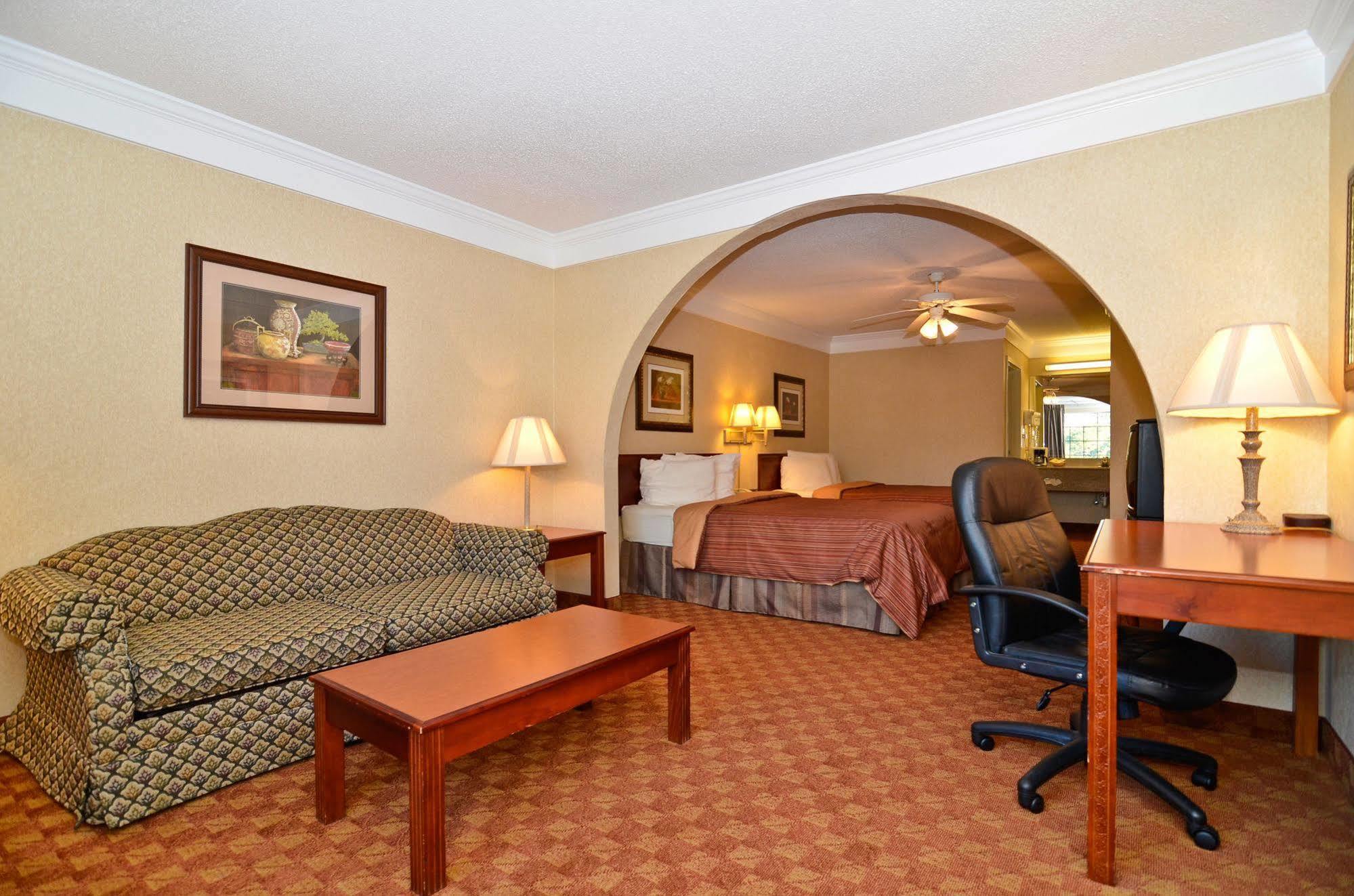 Best Western Hawkinsville Inn & Suites Ngoại thất bức ảnh